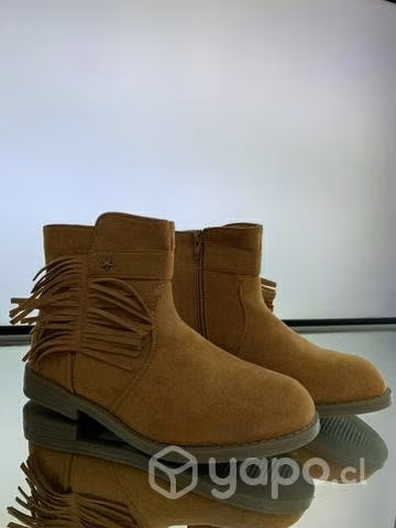 Botas marca YUMP talla 33 - Imagen 2