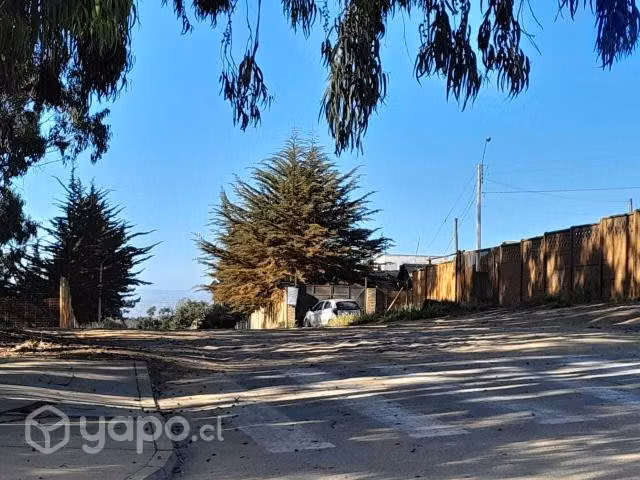 Vendo sitio en el quisco subida los lobos