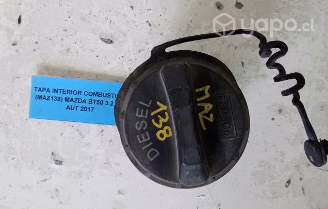 Tapa Interior Combustible (MAZ138) Mazda BT50 3.2