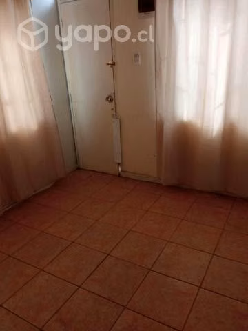 Arriendo Terreno con Bodegas y oficinas