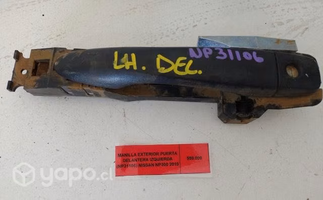 Manilla Ext pta del iz (NP31106) Nissan NP300 2019