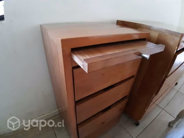 Set de dormitorio en madera