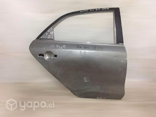 Puerta Kia rio 