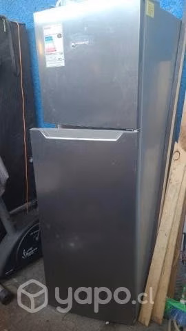 Refrigerador madensa