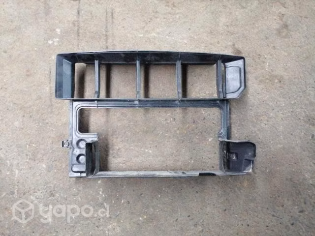 Cubre radiador frontal hyundai venue original