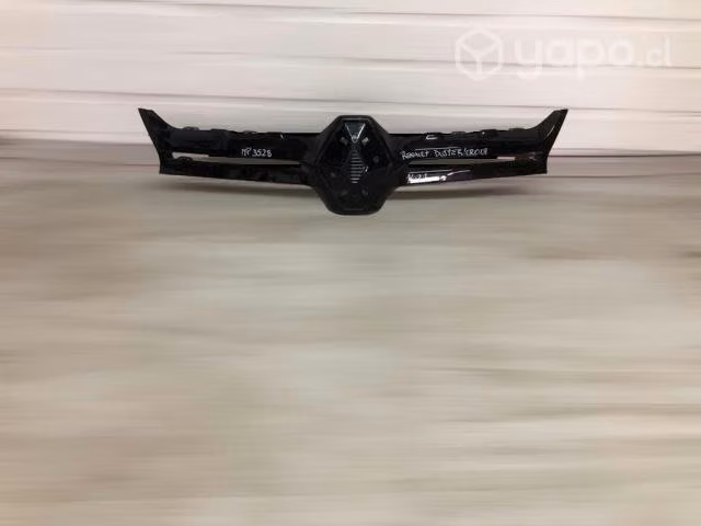 Moldura de mascara renault duster/oroch 2016-2021