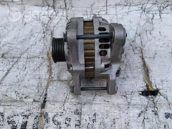 Alternador NISSAN Tiida