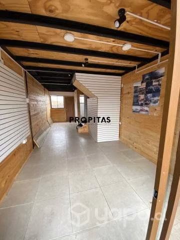 Local comercial stripcenter peñuelas
