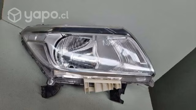 Optico Nissan np300 dmg la cisterna 34.01