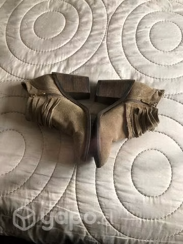 Botas pollini 37 $ 15000