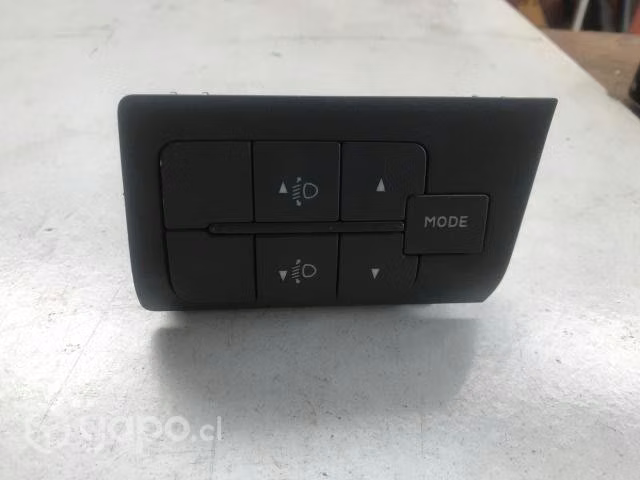 Boton computador abordo Peugeot Boxer 2008 al 2020