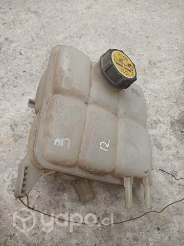 Mazda 3 2012 deposito agua radiador con tapa origi