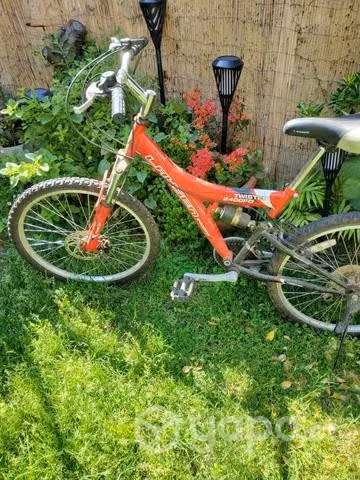 Bicicleta aro 24 roja lashen twister 2400 fd