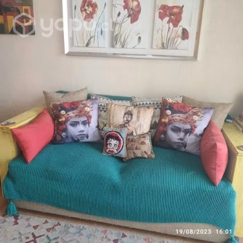 Rebajado Hermoso sofá beige