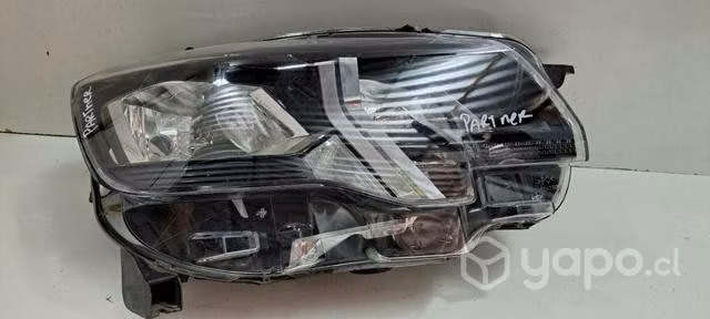 Optico derecho peugeot partner 18-22