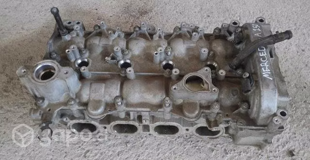 Culata mercedes benz a250