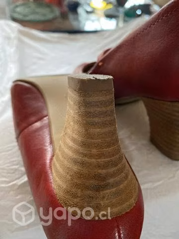 Zapatos rojos numero 37 casi sin uso - Imagen 4