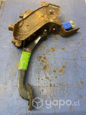 Pedal freno Renault Oroch 2018