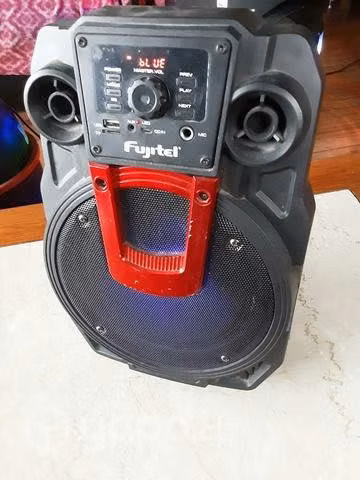 Parlante karaoke Fujitel, usb, bluethoot, micro - Imagen 2