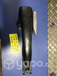 Manilla exterior negra pta tras der Nissan NP300