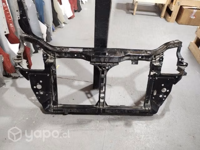 Frontal Hyundai Accent 2010 /m01nj2