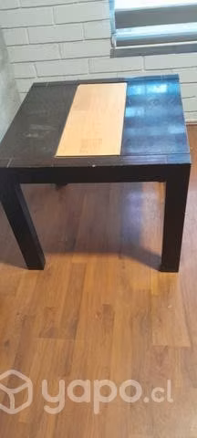 M esa de madera esquinera