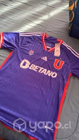 Camiseta u de chile