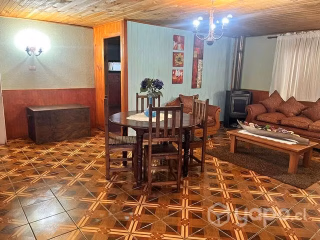 Arriendo casa semi amoblada