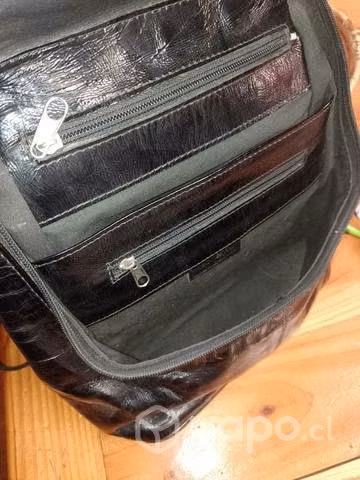 Mochila de cuero juvenil