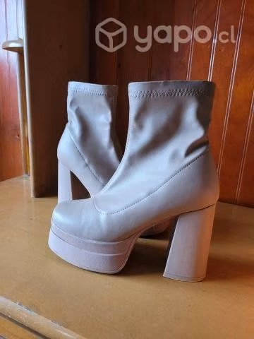 Zapatos Bratz
