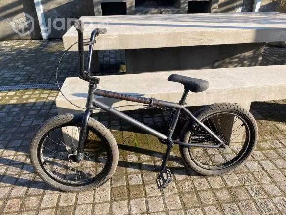 Bicicleta BMX Kink Whip 20.5" Granite Charcoal