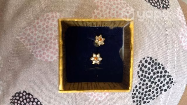 Aros de bebé de niña