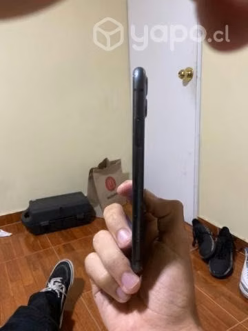 Venta de celular aphone 11