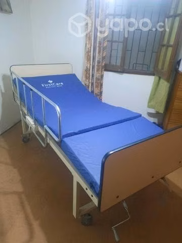 Catre clínico con colchón antiescaras
