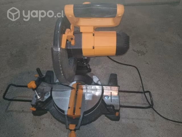 Ingleteadora ingco 1800 W