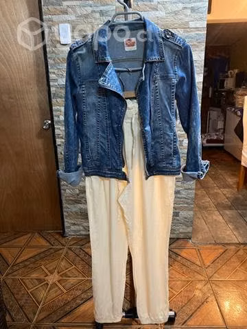 Chaqueta denim, estilo rockero