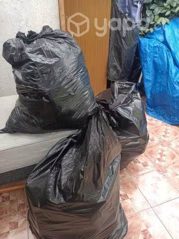 Lote de ropa nuevo, usado buen estado