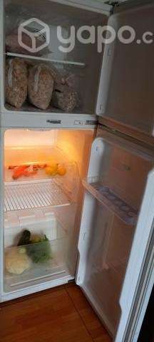 Refrigerador marca DAEWOO - Imagen 2