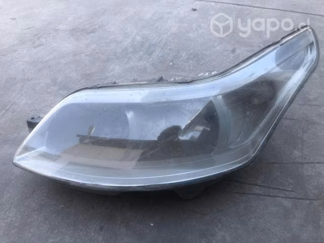 Foco Citroen C4 (21.87)