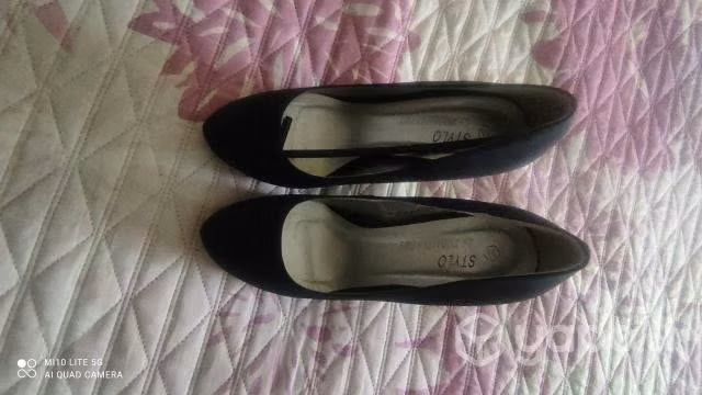 Zapatos casi nuevos - Imagen 2