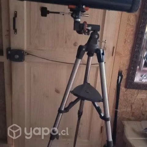 Telescopio marca " Celestron" Astro Máster 76