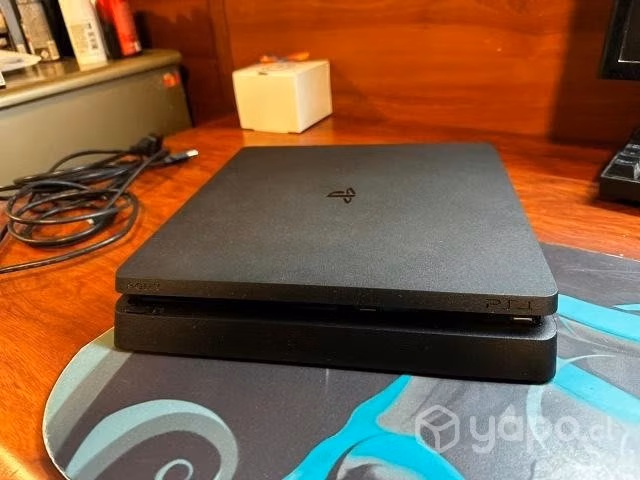 PS4 Slim 1Tb + Spider-Man + Sekiro