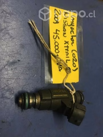 Inyector Nissan Xtrail T30 2002 al 2011 (3)