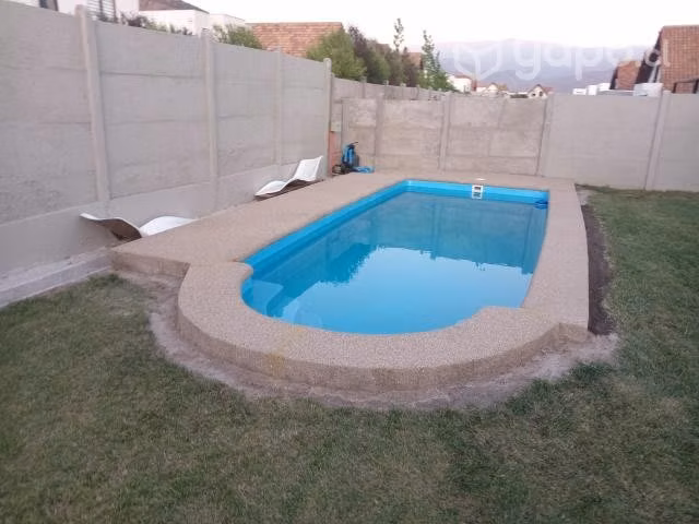 Hacemos borde de piscina ay fulguet
