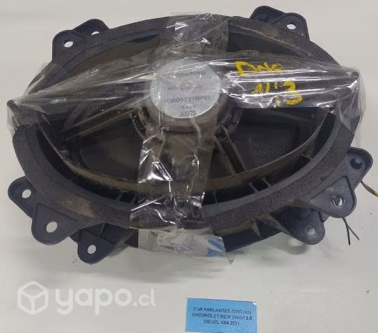 Par Parlantes (DNC143) Chevrolet New Dmax 2.5 Dies