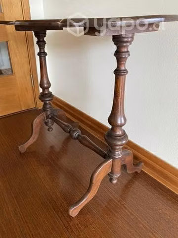Mesa arrimo