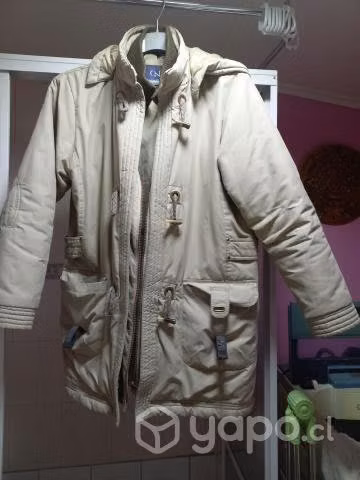 Parka color beige