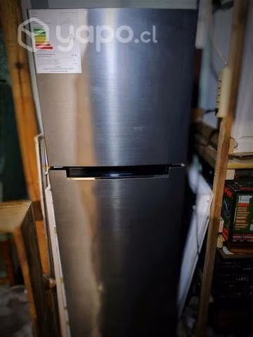 Refrigerador No Frost, 251 litros Nex, Poco uso