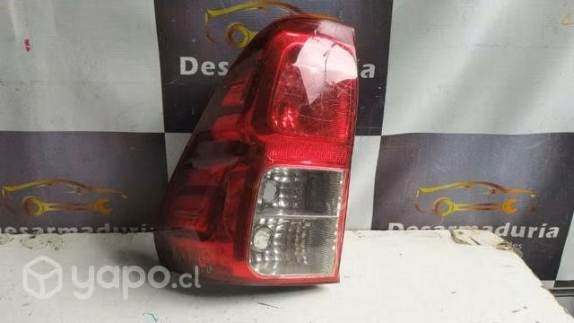 Foco trasero hilux lh 1.3