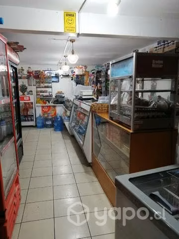 Casa con local comercial - Imagen 5
